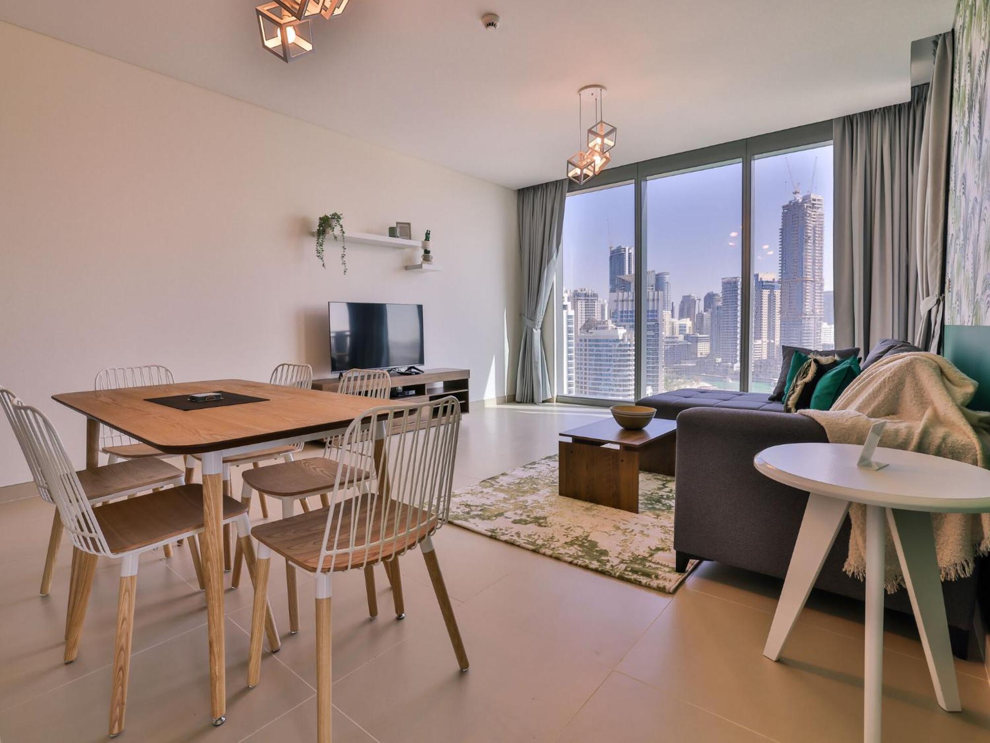 Luxurious Apartments Dubai Marina Views Pool Gym By Sojo Stay Екстер'єр фото
