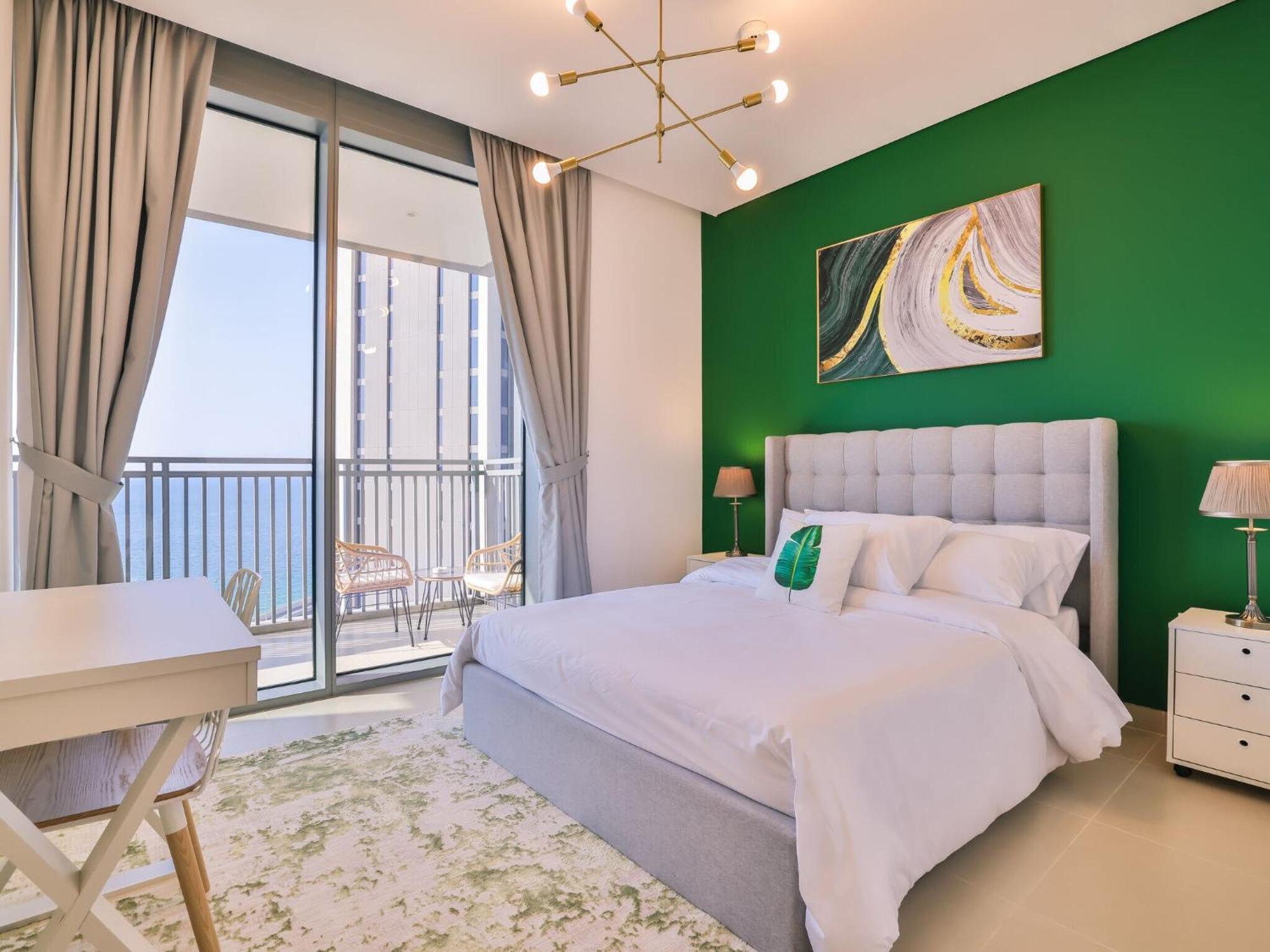 Luxurious Apartments Dubai Marina Views Pool Gym By Sojo Stay Екстер'єр фото