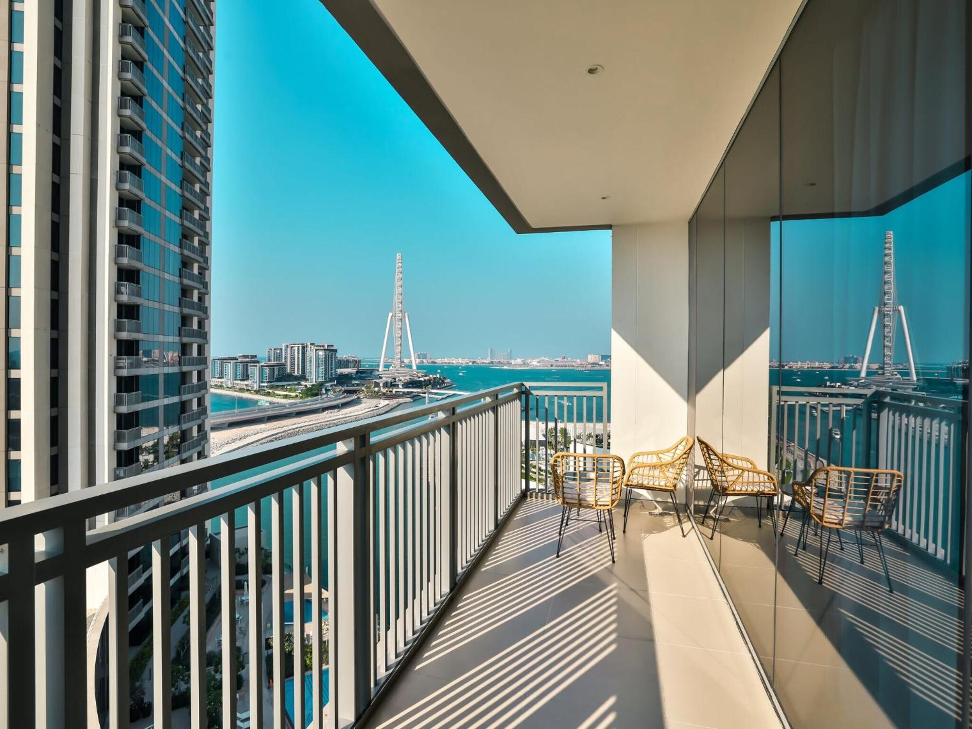 Luxurious Apartments Dubai Marina Views Pool Gym By Sojo Stay Екстер'єр фото