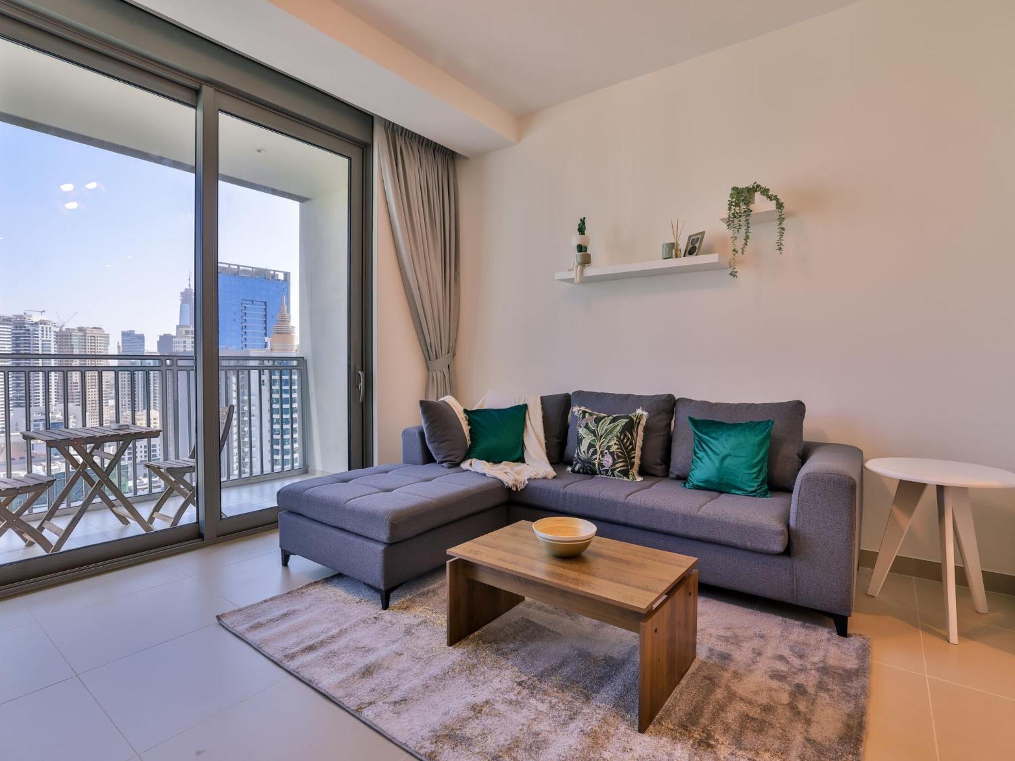 Luxurious Apartments Dubai Marina Views Pool Gym By Sojo Stay Екстер'єр фото