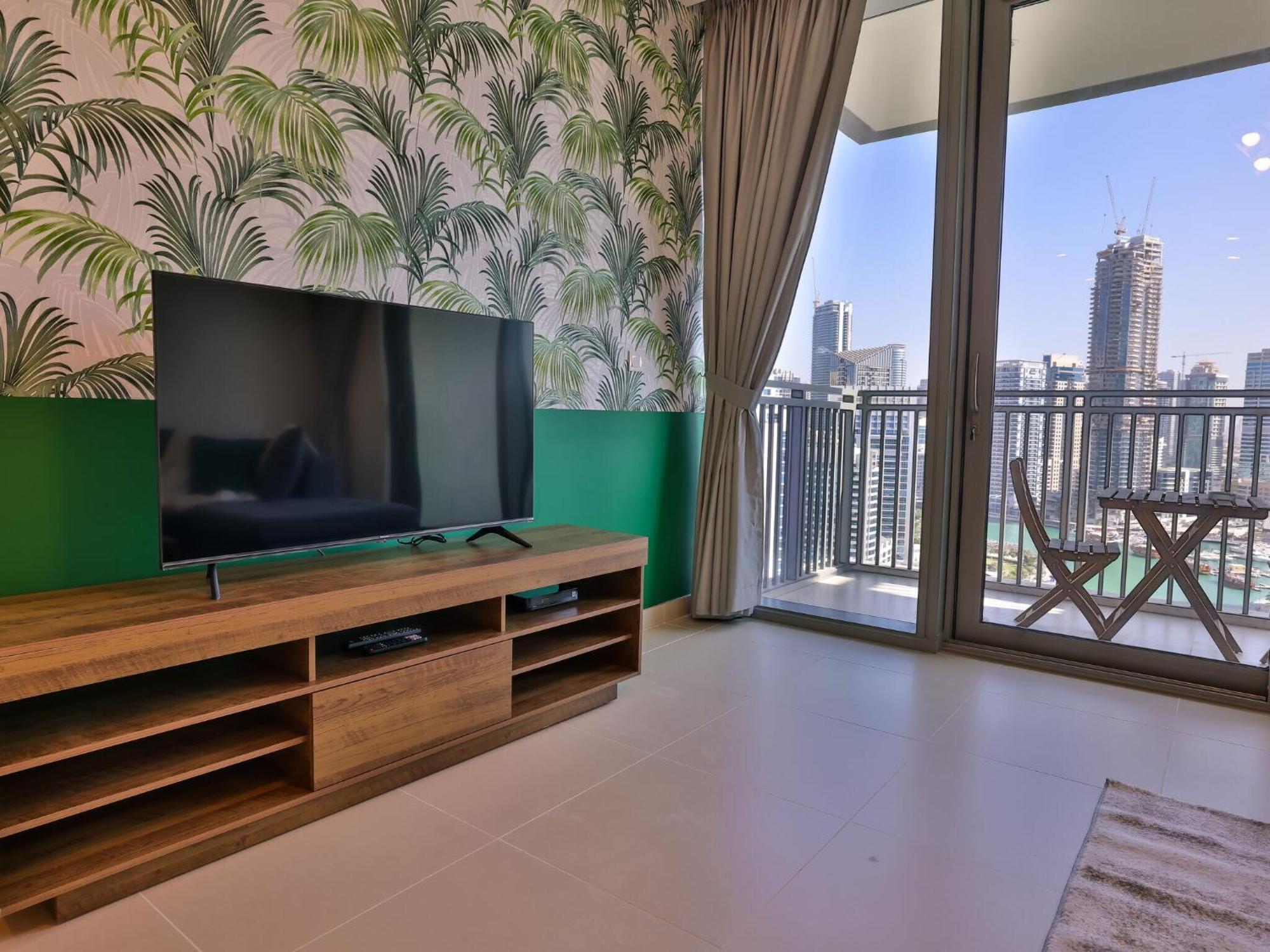 Luxurious Apartments Dubai Marina Views Pool Gym By Sojo Stay Екстер'єр фото